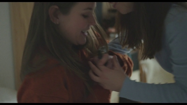 Video Reference: Eyelash, Mouth, Flash photography, Gesture, Fun, Happy, Long hair, Event, Nail, Wood