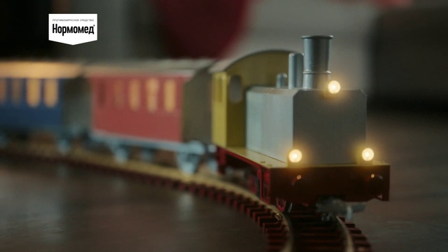 Video Reference: Train, Vehicle, Rolling stock, Automotive lighting, Rolling, Railway, Track, Locomotive, Gas, Railroad car