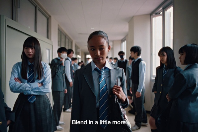 Video Reference: Outerwear, Shirt, Coat, Tie, Formal wear, Fashion design, White-collar worker, Event, Suit, Luggage and bags