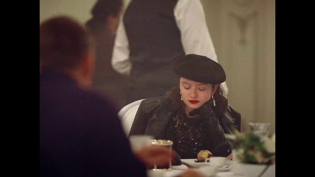 Video Reference: Tableware, Flash photography, Gesture, Happy, Event, Fun, Drinkware, Conversation, Jewellery, Darkness