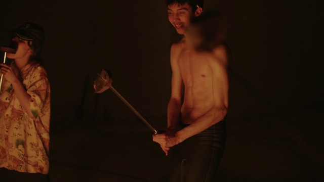 Video Reference: Flash photography, Entertainment, Performing arts, Smile, Chest, Elbow, Trunk, Wrist, Event, Abdomen