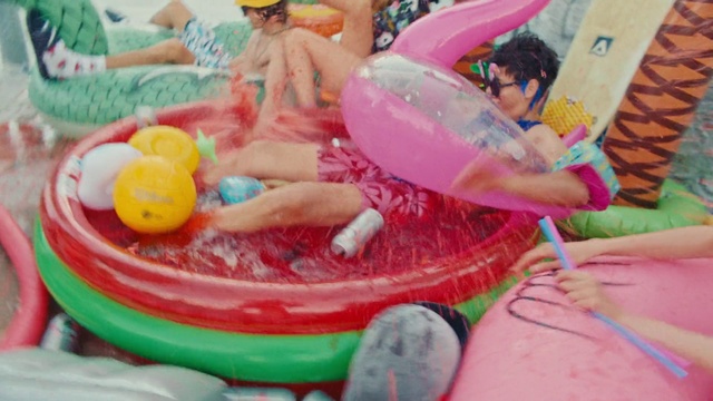 Video Reference: Water, Pink, Outdoor recreation, Leisure, Fun, Boat, Boats and boating--Equipment and supplies, Happy, Recreation, Bathing