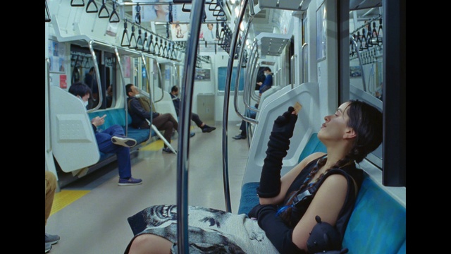 Video Reference: Train, Window, Mode of transport, Passenger, Public transport, Travel, Comfort, Leisure, Physical fitness, Human leg