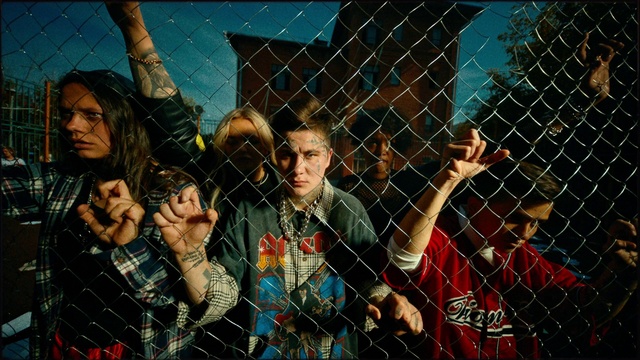 Video Reference: Hand, Fence, Mesh, Wire fencing, Entertainment, Tree, Leisure, Fun, Event, Pattern