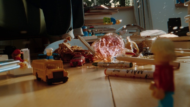 Video Reference: Lighting, Wood, Curtain, Fun, Engineering, Space, Event, Toy, Tableware, Cooking