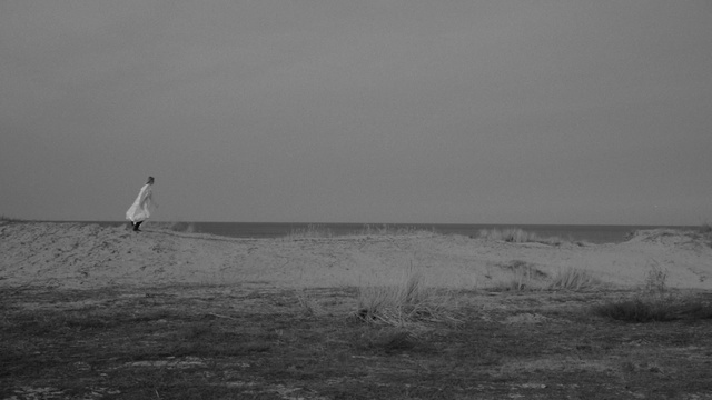 Video Reference: Water, Sky, Grey, Liquid, Sailing, Horizon, Landscape, Wind wave, Watercraft, Wind