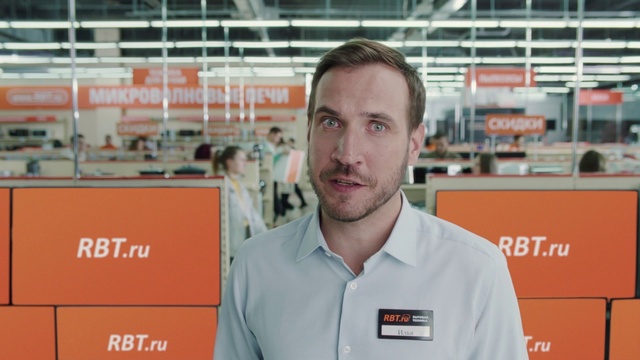 Video Reference: Chin, Dress shirt, Customer, Collar, Engineering, Gas, Workwear, Sleeve, Beard, Job