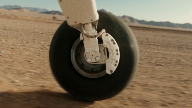 Video Reference: Tire, Wheel, Automotive tire, Motor vehicle, Vehicle, Tread, Synthetic rubber, Rim, Alloy wheel, Rolling