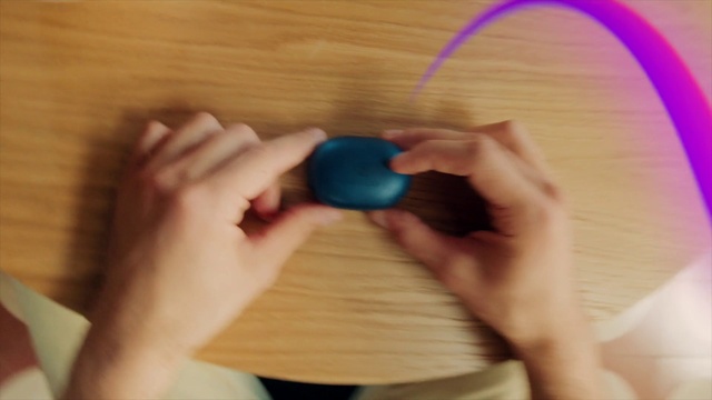 Video Reference: Hand, Shoulder, Neck, Human body, Ear, Textile, Gesture, Finger, Thumb, Wood