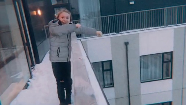 Video Reference: Event, Freezing, Snow, Winter, Handrail, Precipitation, Tree, Fun, City, Facade