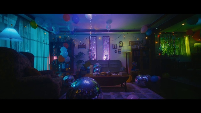 Video Reference: Purple, Building, Entertainment, Violet, Visual effect lighting, House, Magenta, Electric blue, Event, Technology