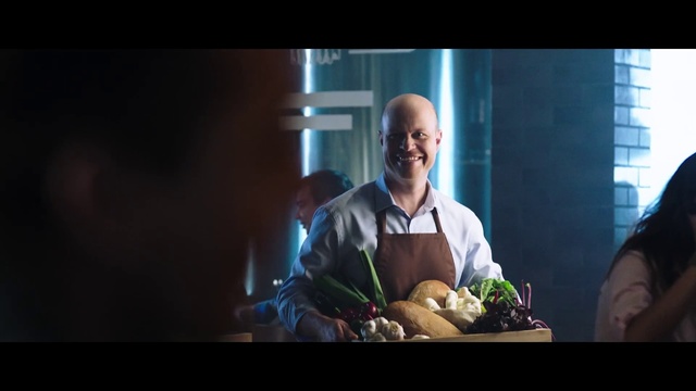 Video Reference: Flash photography, Happy, Event, Entertainment, Tableware, Conversation, Fruit, Sitting, Room, White-collar worker