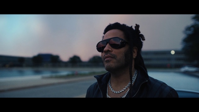 Video Reference: Glasses, Vision care, Goggles, Sky, Sunglasses, Cloud, Flash photography, Eyewear, Travel, Cool