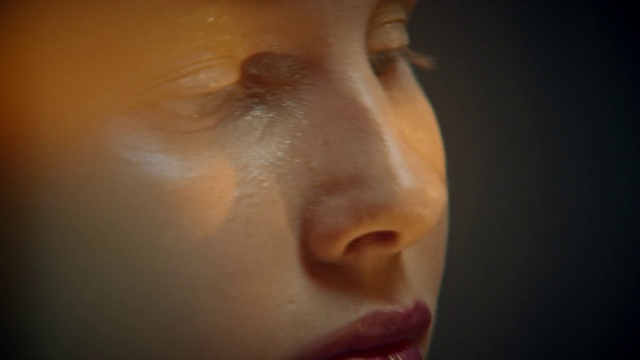 Video Reference: Forehead, Nose, Cheek, Skin, Lip, Chin, Eyebrow, Eyelash, Mouth, Neck