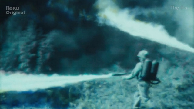 Video Reference: Water, Landscape, Cg artwork, Sky, Electric blue, Darkness, Wind wave, Underwater, Wind, Natural landscape
