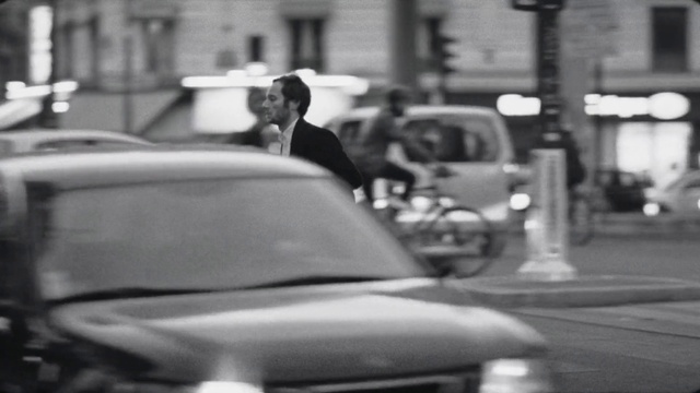 Video Reference: Car, Vehicle, Automotive lighting, Hood, Motor vehicle, Black, Infrastructure, Automotive design, Mode of transport, Gesture