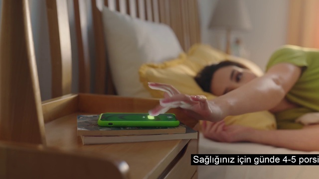 Video Reference: Wood, Comfort, Thumb, Hardwood, Tableware, Toddler, Human leg, Flooring, Nail, Thigh