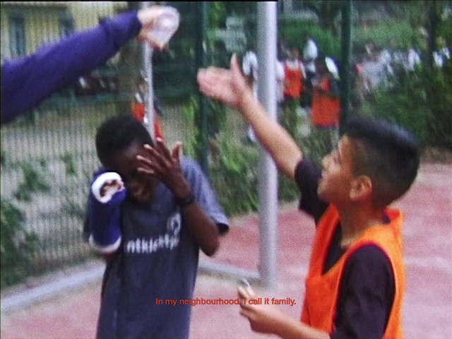 Video Reference: Hand, Arm, Shirt, Shorts, Gesture, T-shirt, Player, Leisure, Recreation, Fun