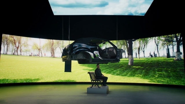 Video Reference: Automotive lighting, Shade, Automotive design, Sky, Tree, Motor vehicle, Vehicle door, Leisure, Grass, Automotive exterior