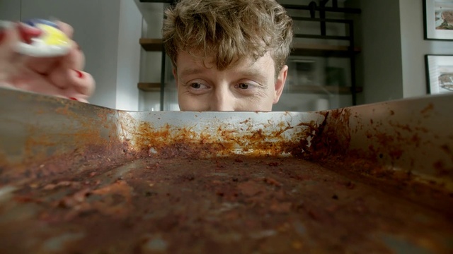 Video Reference: Chin, Jaw, Wood, Leisure, Fun, Soil, Concrete, Child, Flooring, Glass