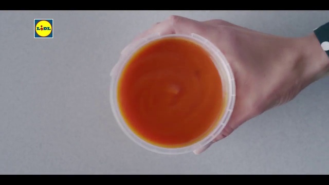 Video Reference: Food, Liquid, Ingredient, Condiment, Recipe, Cuisine, Dish, Sauces, Tomato sauce, Soup