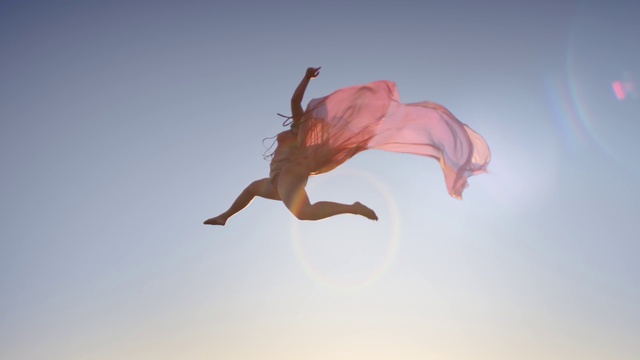 Video Reference: Sky, People in nature, Human body, Flash photography, Gesture, Happy, Athletic dance move, Performing arts, Heat, Entertainment