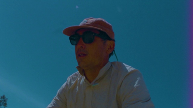 Video Reference: Glasses, Sky, Vision care, Cricket cap, Sunglasses, Goggles, Cap, Eyewear, Sleeve, Baseball cap