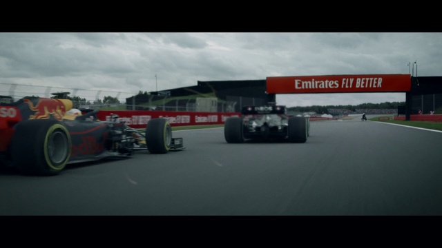 Video Reference: Tire, Cloud, Wheel, Sky, Car, Vehicle, Automotive tire, Automotive design, Asphalt, Motor vehicle