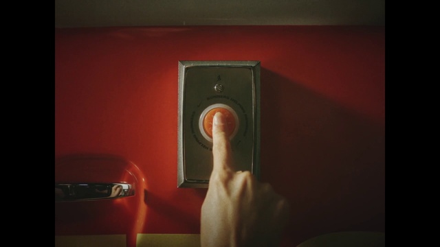 Video Reference: Flash photography, Automotive lighting, Gesture, Wood, Gadget, Finger, Gas, Tints and shades, Audio equipment, Communication Device