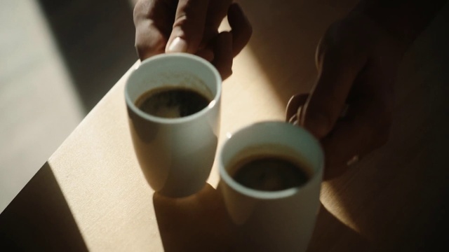 Video Reference: Kona coffee, Hand, Tableware, Cuban espresso, Drinkware, Kopi tubruk, Kapeng barako, Java coffee, Kopi luwak, Tea