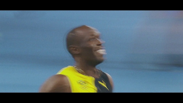 Video Reference: Sports uniform, Active tank, Human body, Vest, Smile, Player, Sleeveless shirt, Flash photography, Sportswear, Athlete