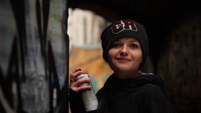 Video Reference: Smile, Cap, Flash photography, Street fashion, Headgear, T-shirt, Baseball cap, Happy, Electric blue, Travel