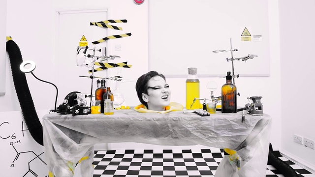 Video Reference: Photograph, White, Product, Lighting, Liquid, Interior design, Yellow, Automotive design, Font, Fashion design