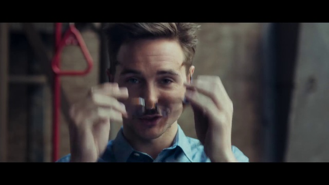 Video Reference: Forehead, Nose, Cheek, Mouth, Eyelash, Flash photography, Jaw, Gesture, Smile, Happy