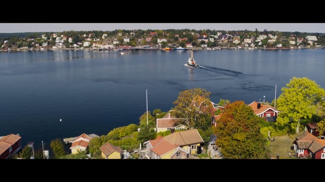 Video Reference: Water, Water resources, Plant, Azure, Building, Lake, Urban design, Cityscape, Coastal and oceanic landforms, Tree