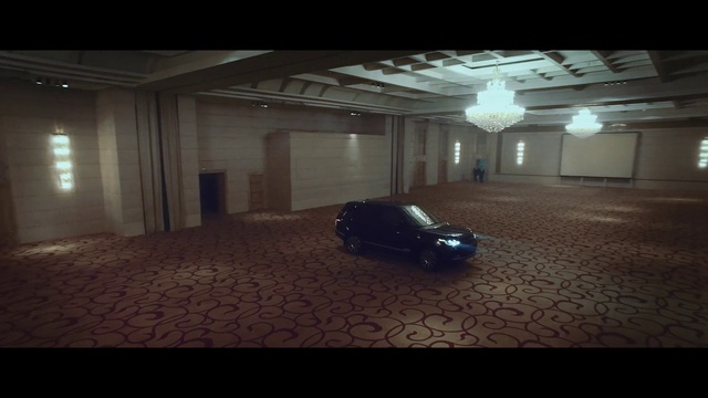 Video Reference: Automotive parking light, Tire, Land vehicle, Car, Vehicle, Automotive lighting, Wheel, Light, Automotive design, Automotive tire