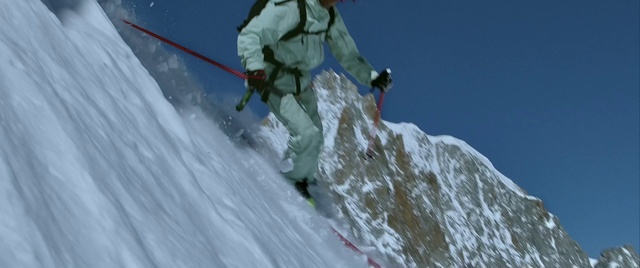 Video Reference: Snow, Ski boot, Sports equipment, Slope, Sky, Ski, Ski Equipment, Freezing, Glacial landform, Ski helmet