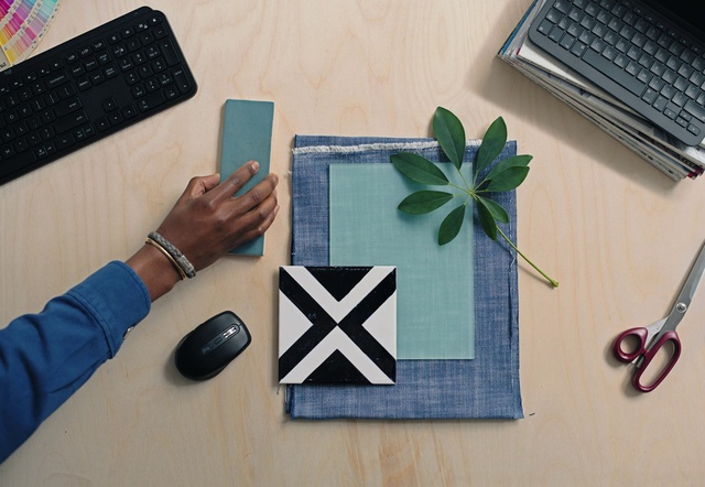 Video Reference: Table, Product, Green, Azure, Textile, Rectangle, Cutting mat, Office supplies, Gadget, Material property
