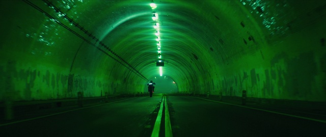 Video Reference: Green, Infrastructure, Lighting, Architecture, Electricity, Road surface, Tunnel, Thoroughfare, Symmetry, Road