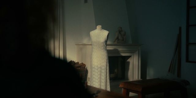 Video Reference: One-piece garment, Sleeve, Grey, Window, Flash photography, Fashion design, Table, Formal wear, Darkness, Day dress