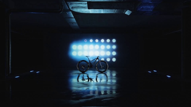 Video Reference: Wheel, Bicycle, Bicycle wheel, Tire, Automotive lighting, Vehicle, Building, Entertainment, Performing arts, Sky