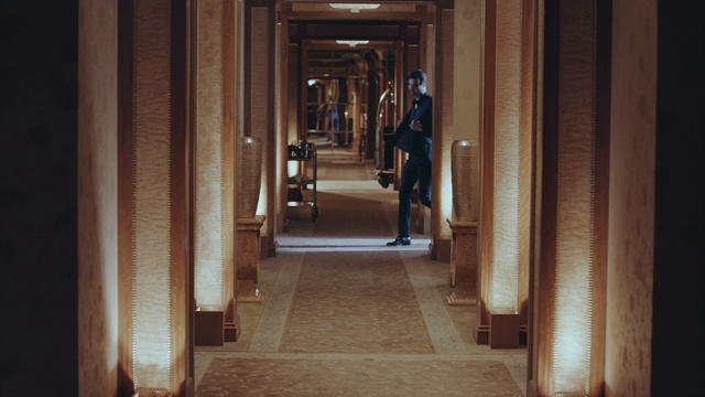 Video Reference: Wood, Column, Alley, Flooring, Ceiling, City, Symmetry, Event, Building, Arch