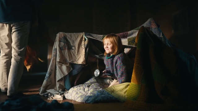 Video Reference: Tent, Smile, Flash photography, Camping, Comfort, Tarpaulin, Tints and shades, Leisure, Event, Sitting