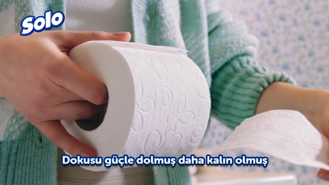 Video Reference: Hand, Shoe, Arm, Leg, Drinkware, Human body, Comfort, Textile, Finger, Gesture