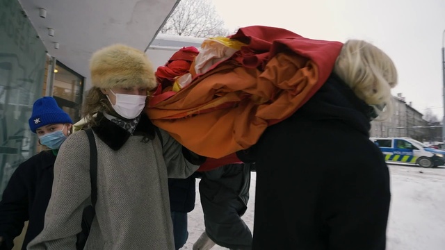Video Reference: Outerwear, Shoulder, Sleeve, Gesture, Interaction, Travel, Fun, Stole, Scarf, Event