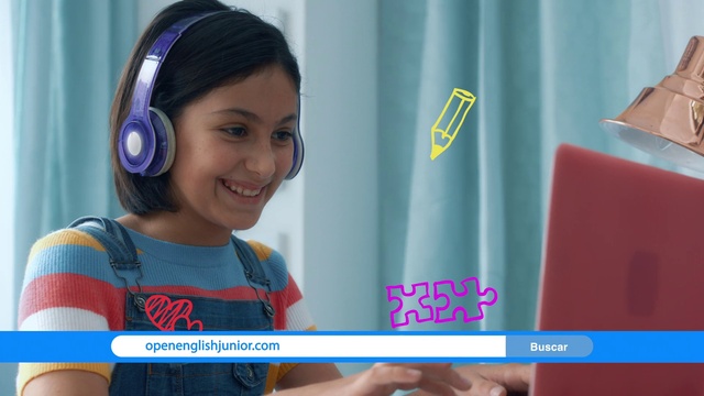 Video Reference: Smile, Hairstyle, Facial expression, Blue, Hearing, Ear, Fun, Happy, T-shirt, Electric blue