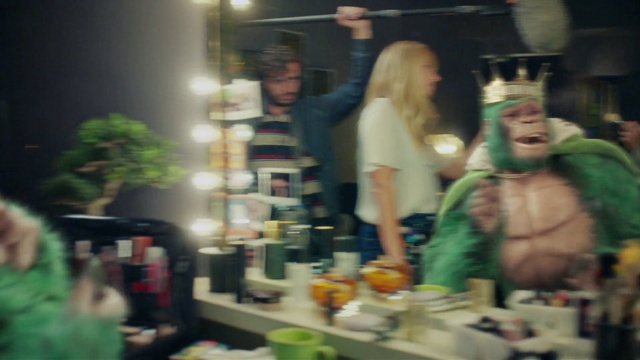 Video Reference: Plant, Event, Fun, Drink, Customer, Hat, Tree, Tableware, Room, Retail
