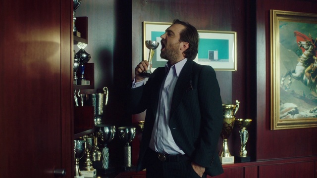 Video Reference: Picture frame, Tie, Flash photography, Barware, Blazer, Event, Formal wear, Fun, Drink, Door