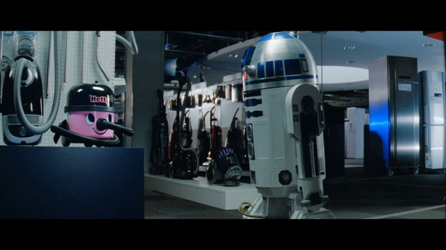 Video Reference: R2-d2, Automotive design, Engineering, Machine, Event, Electric blue, Eyewear, Fictional character, Science, Exhibition