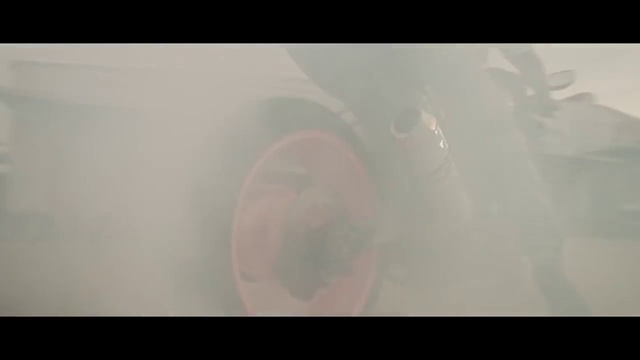 Video Reference: Gesture, Sky, Tints and shades, Font, Circle, Lens flare, Pattern, Magenta, Darkness, Meteorological phenomenon